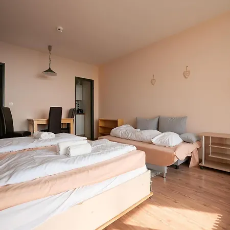 Lägenhet Elena Mit Pool Und Sauna
